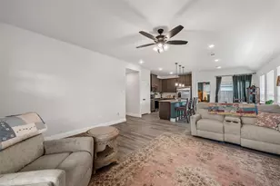 103 Olivia St, Hillsboro, TX 76645 - Photo 6