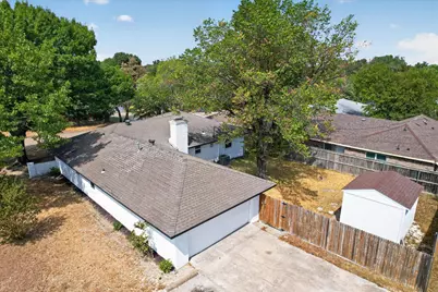 906 Pinedale Lane, Dallas, TX 75241 - Photo 32