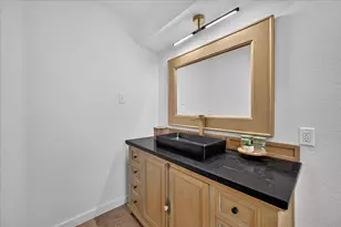 906 Pinedale Ln, Dallas, TX 75241 - Photo 24