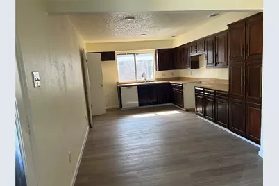 2302 Phoenix Drive, Garland, TX 75040 - Photo 10