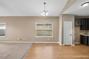 9308 Aubree Ct, Fort Worth, TX 76140 - Photo 10