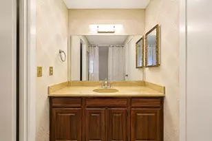 2718 Forest Park Dr, Garland, TX 75040 - Photo 18