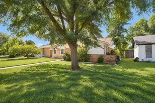 2718 Forest Park Dr, Garland, TX 75040 - Photo 30