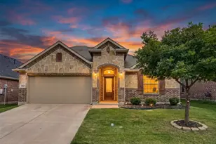 1352 Lake Grove Dr, Little Elm, TX 75068 - Photo 1