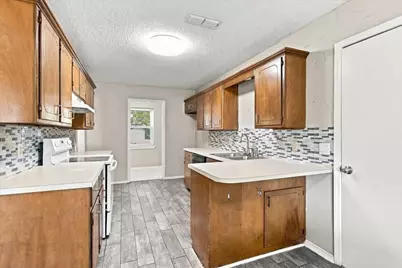 2108 N Village, Bonham, TX 75418 - Photo 10