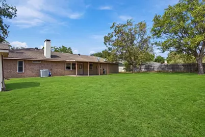 2108 N Village, Bonham, TX 75418 - Photo 22