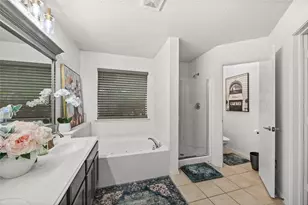 1707 W Venus Dr, Lancaster, TX 75134 - Photo 14