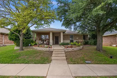 1707 W Venus Drive, Lancaster, TX 75134 - Photo 1