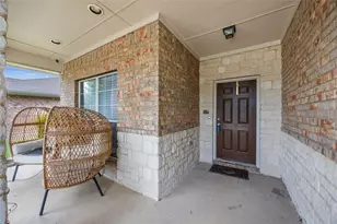 1707 W Venus Dr, Lancaster, TX 75134 - Photo 16