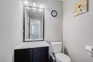 951 Zachary Dr, Arlington, TX 76002 - Photo 14