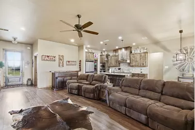 133 Kingston Lane, Weatherford, TX 76087 - Photo 6