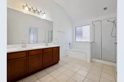 2459 Frontier Drive, Grand Prairie, TX 75052 - Photo 14