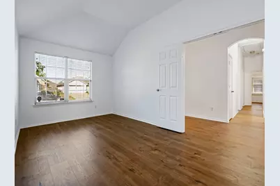2459 Frontier Drive, Grand Prairie, TX 75052 - Photo 8