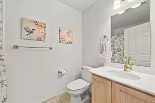 1002 Bridges Dr, Arlington, TX 76012 - Photo 26