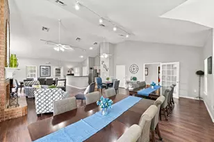 1002 Bridges Dr, Arlington, TX 76012 - Photo 34