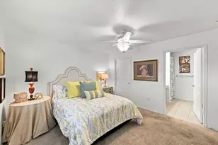 1002 Bridges Dr, Arlington, TX 76012 - Photo 22