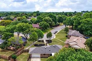 219 N Beltwoods Dr, DeSoto, TX 75115 - Photo 10