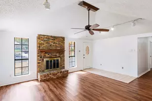 219 N Beltwoods Dr, DeSoto, TX 75115 - Photo 26