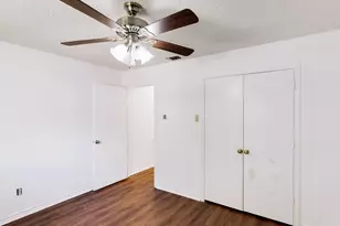 219 N Beltwoods Dr, DeSoto, TX 75115 - Photo 16