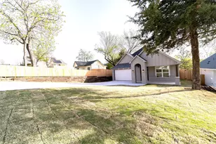 3003 NW 21st St, Fort Worth, TX 76106 - Photo 2
