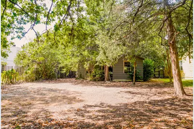 2832 Milam Street, Fort Worth, TX 76112 - Photo 2
