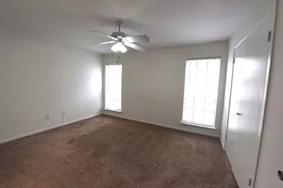 2727 Shelby Avenue #M, Dallas, TX 75219 - Photo 18