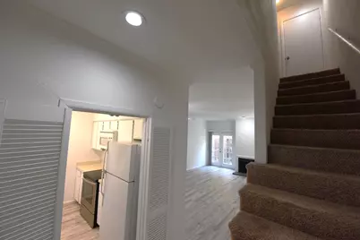 2727 Shelby Avenue #M, Dallas, TX 75219 - Photo 6