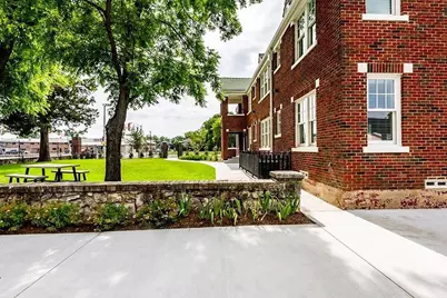 2837 Hemphill Street #201, Fort Worth, TX 76110 - Photo 12
