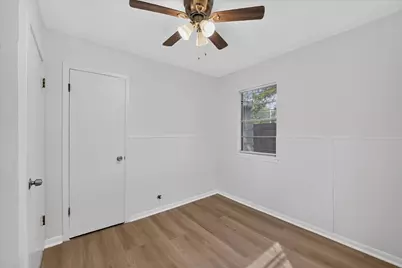 208 D Street, Whitesboro, TX 76273 - Photo 16