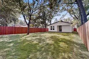 405 NE Front St, Edgewood, TX 75117 - Photo 40