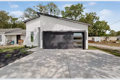 405 NE Front Street, Edgewood, TX 75117 - Photo 1
