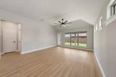 2453 Sundial Lane, Cleburne, TX 76031 - Photo 10