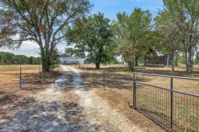 8145 County Road 3250, Chatfield, TX 75105 - Photo 30