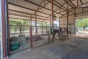 8145 County Road 3250, Chatfield, TX 75105 - Photo 28
