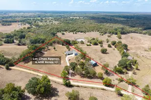 8145 County Road 3250, Chatfield, TX 75105 - Photo 2