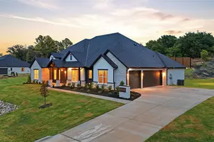 1011 Meadow Wood Ter, Azle, TX 76020 - Photo 2