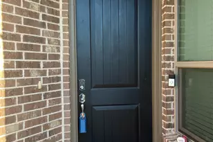 3657 Harebell Dr, Carrollton, TX 75007 - Photo 2