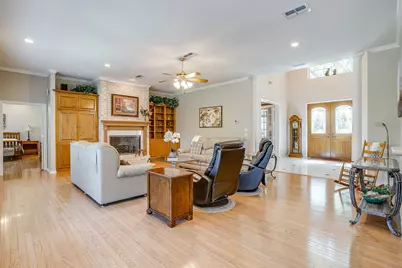 8412 Ravenswood Road, Granbury, TX 76049 - Photo 8