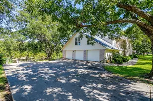 8412 Ravenswood Rd, Granbury, TX 76049 - Photo 4