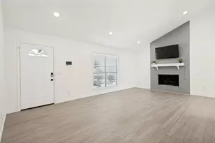 1203 S College St, McKinney, TX 75069 - Photo 6