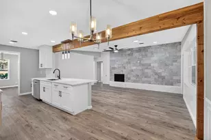 7344 Monterrey Dr, Fort Worth, TX 76112 - Photo 4
