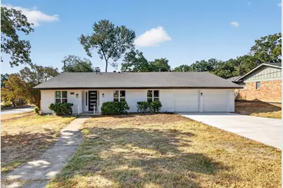 7344 Monterrey Drive, Fort Worth, TX 76112 - Photo 2