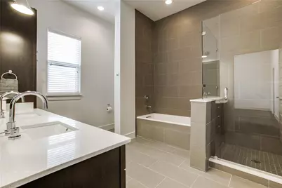 2525 State Street #1113, Dallas, TX 75201 - Photo 24