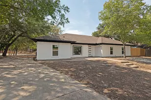 5408 Aspen Ln, Fort Worth, TX 76112 - Photo 1