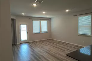 320 Leopold Trl, Greenville, TX 75402 - Photo 6