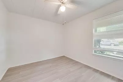 6536 Wakefield Road, North Richland Hills, TX 76182 - Photo 16