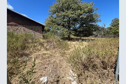 831 Boyd Road, Azle, TX 76020 - Photo 6
