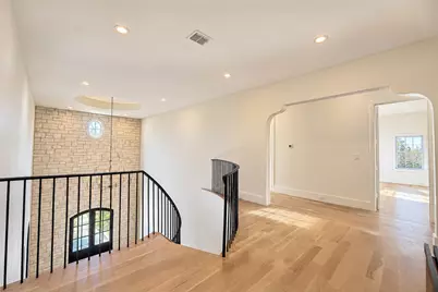 3733 Clover Lane, Dallas, TX 75220 - Photo 4