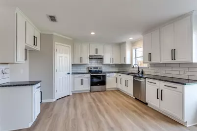8220 Three Bars Drive, Fort Worth, TX 76179 - Photo 8