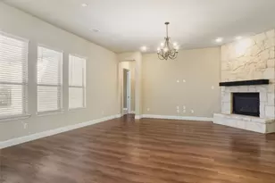 3601 Honey Suckle Ln, Little Elm, TX 75068 - Photo 4